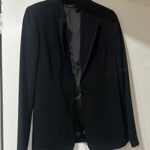 Tahari Elegant Black Women's Blazer